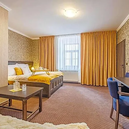 Orlican Hotel