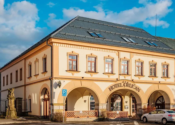 Orlican Hotel 3*